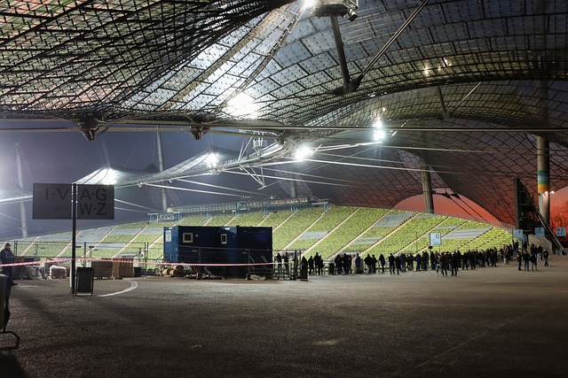 C罗不再只 C罗不再只